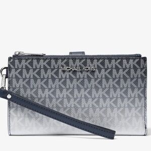 Michael Kors Jet Set Large Ombré Signature Logo Wristlet Navy Blue Multi